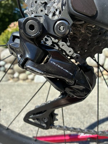 Used di2 r9250 groupset - used,