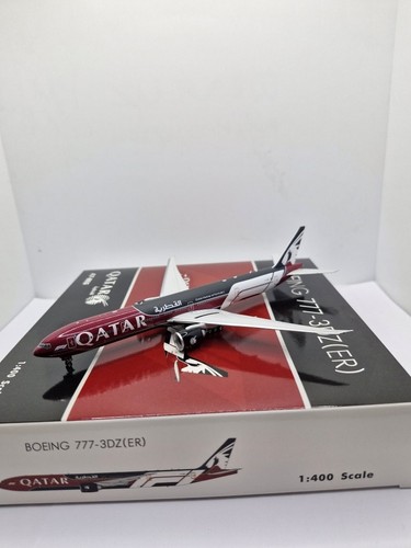 Phoenix models 400 qatar - phoenix,