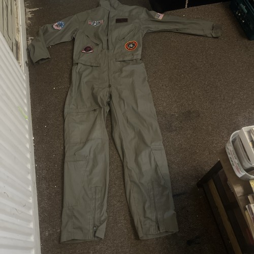 Top gun maverick flight suit - gun,