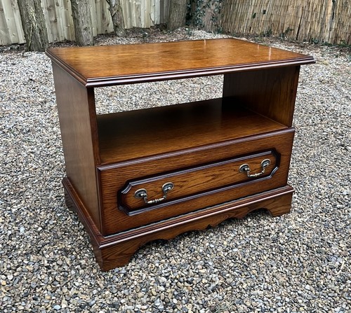 Vintage cabinet oak effect - tv,