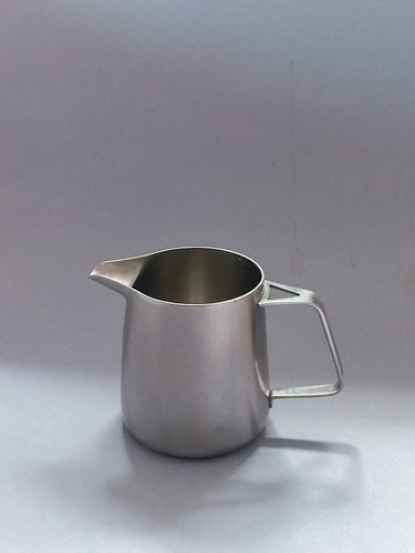 Vintage modernist oriana - , milk