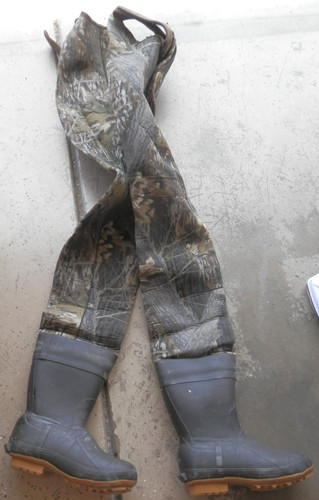 Cabela camouflage chest high - camouflage,