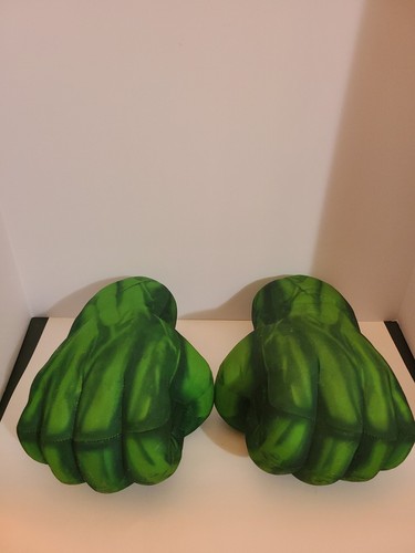Incredible hulk smash hands - incredible,