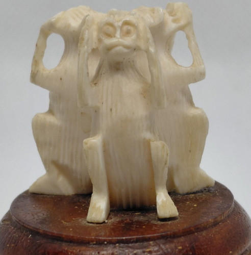 Vintage hand carved three wise - vintage,