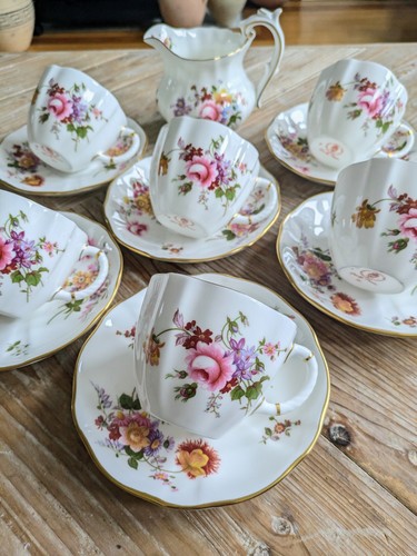 Royal crown derby - royal, posies