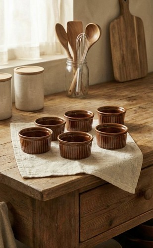 Piece brown stoneware glazed - 6,