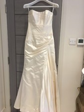 Suzanne Neville Ivory Wedding Dress, Wear With Or Without Lace Sleeves. Size S/M