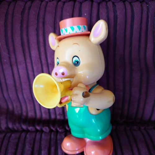 Vintage wind pig - wind,