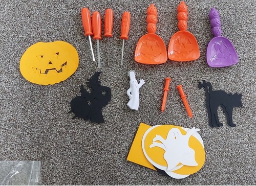 Halloween pumpkin carving - halloween,