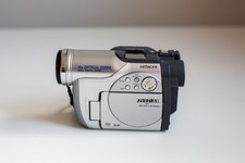 Hitachi DZ-MV2000E Camcorder