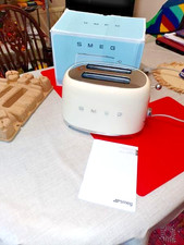 Smeg TSF01CRUK Retro 2 Slice