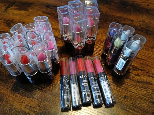Mixed brand lipsticks - 25,