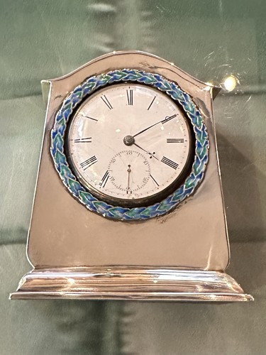 Liberty silver watch stand - silver,