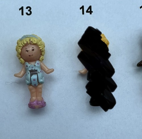 Vintage polly pocket - polly, dolls