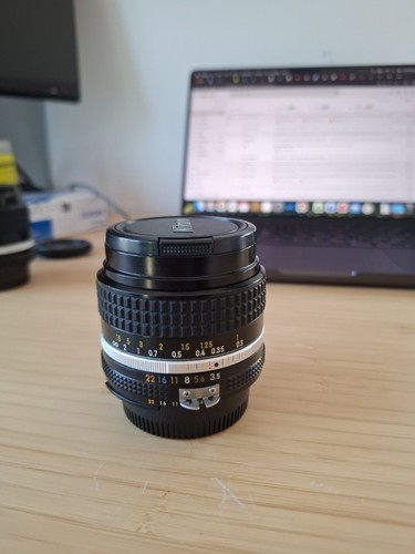 Nikon 28mm nikkor ais - nikon,