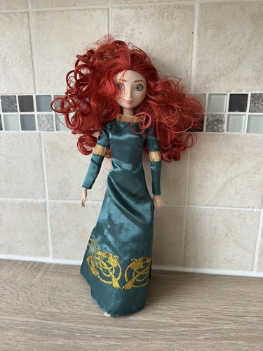 Disney store merida brave - merida,