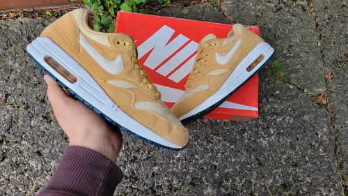 Nike air max - 1, 2010