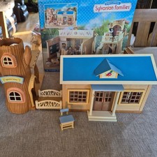 Sylvanian Families Vintage St Francis School & Library Building Spares Inc Box 