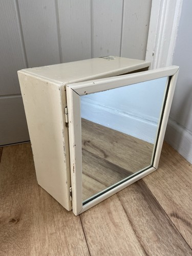 Vintage wall cabinet rustic - wall,