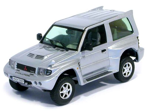 Mitsubishi pajero evolution - mitsubishi,