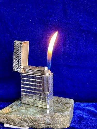 Dupont lighter vintage - st,