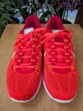 Sketchers Shape Ups Size 9 Shape Up While You Walk Sneakers White Shoes