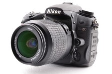 Mint Nikon D7000 Digital