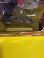 Maisto Vespa 90 Super Sprint