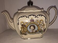 Sadler Cube Teapot for the Queen’s silver jubilee. Vintage and rare item ~ Mint