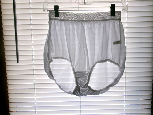 Vntage hanes nylon - hanes,