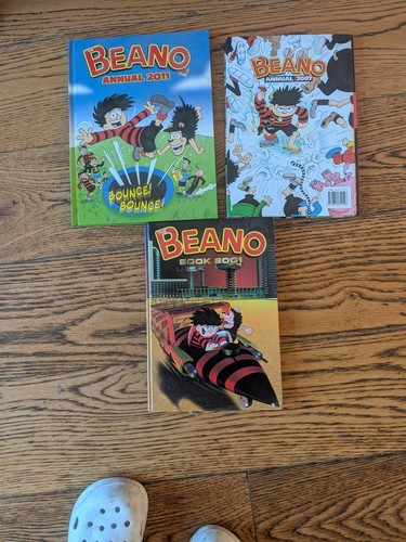 Beano annual bundle 2011 - bundle:,