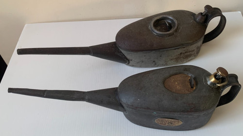 Vintage oiler oil cans - oiler's,