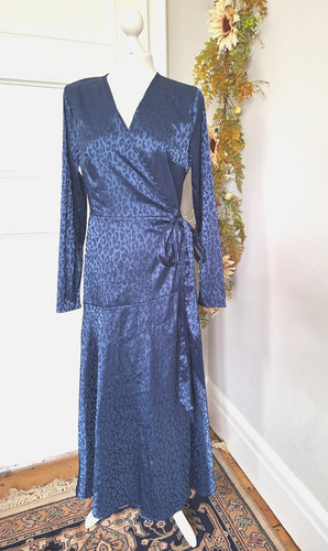 Stunning new coast - blue, satin