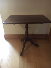 Georgian Mahogany Tilt Top Pedestal Occasional Table