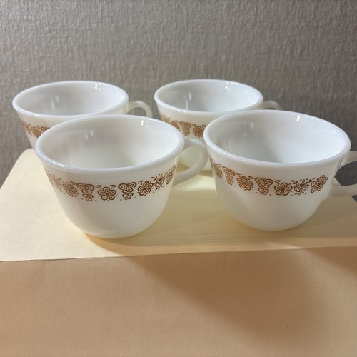 Vintage pyrex butterfly - pyrex, gold