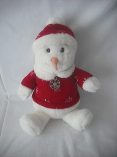 Tesco chilly friends snowman