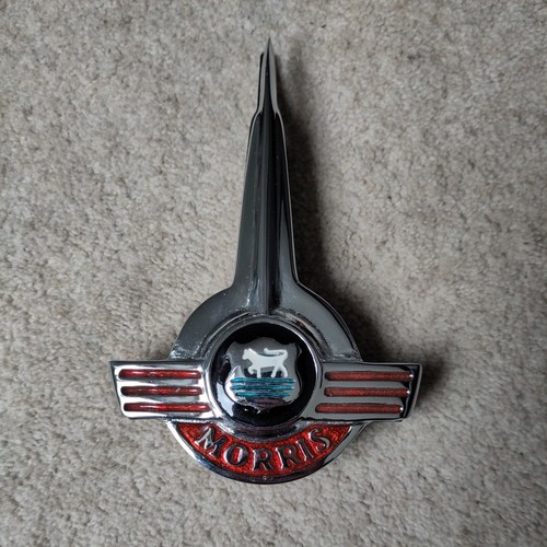 New morris minor bonnet - new, badge