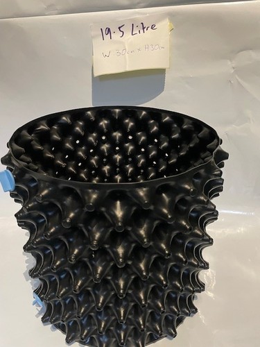Air pruning airpots - pruning,