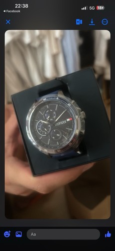 This tommy hilfiger - a,