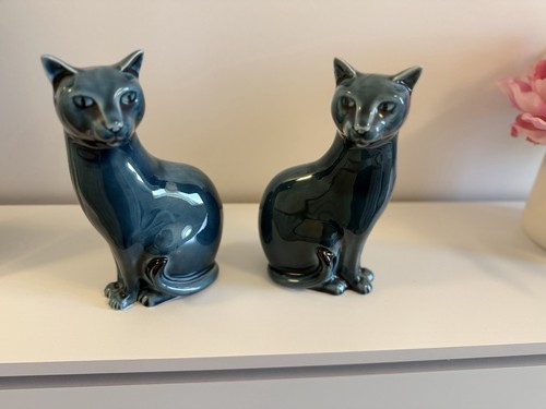 Poole pottery pair blue - of,