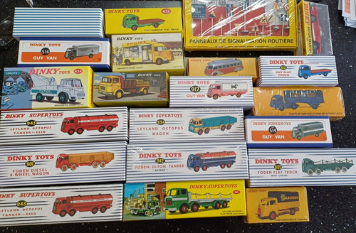 Atlas dinky vehicles - atlas,