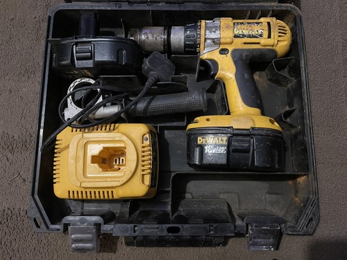 Dewalt dc988 cordless hammer - dewalt,