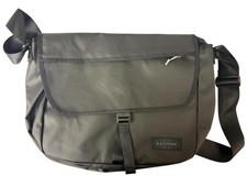 NEW Unisex EASTPAK Courier Pro