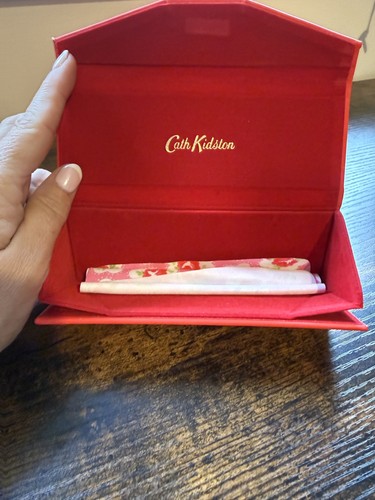 Cath kidston red glasses case - red,