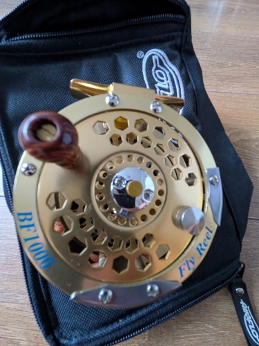 1000 fly fishing reel - fishing, right