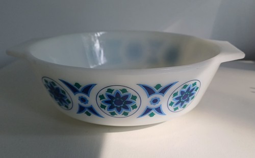 Vintage jaj pyrex - vintage, lily