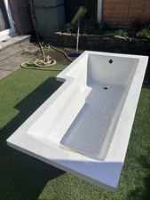 Nabis Garland Bathtub + Front