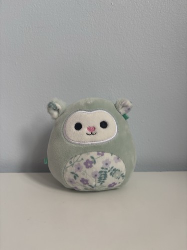 Relinda the green lamb - the, 4”