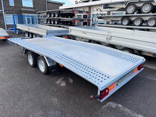 Car trailer transporter - trailer, 2700kg
