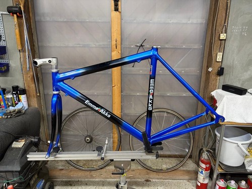 Emmeakka aluminum frame - aluminum,